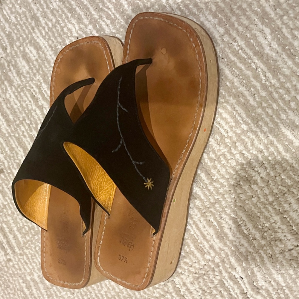 Black Women's Sandals